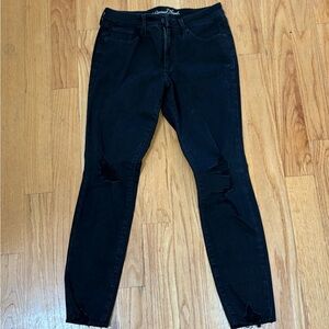 Universal Thread Women's Black Skinny Jeans